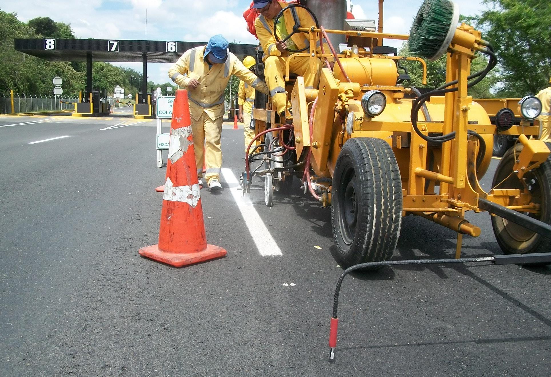 Traffic line painting